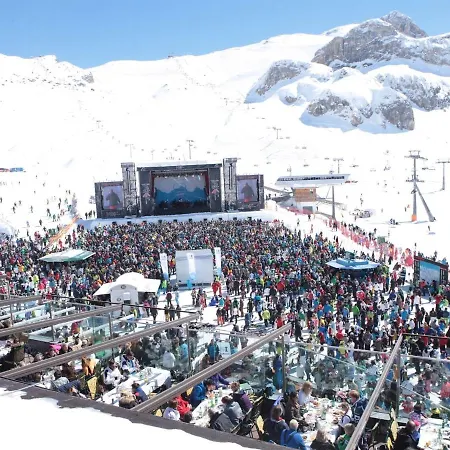 Сasa de vacaciones Modern Holiday In Near Skiing Area